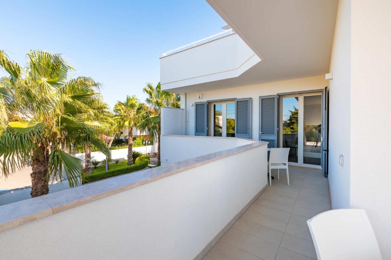 Peninsula Apartments Porto Cesareo Esterno foto