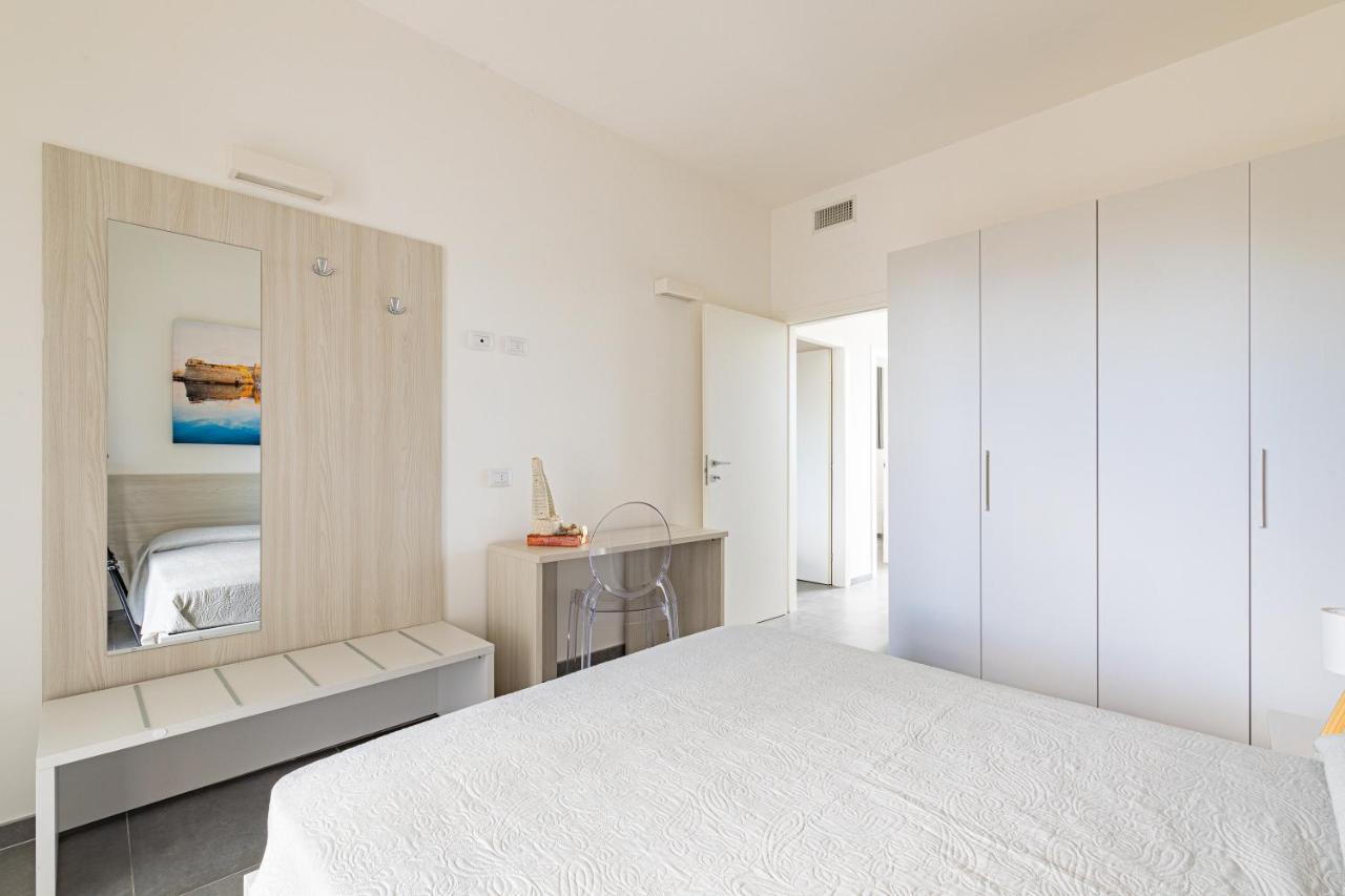 Peninsula Apartments Porto Cesareo Esterno foto