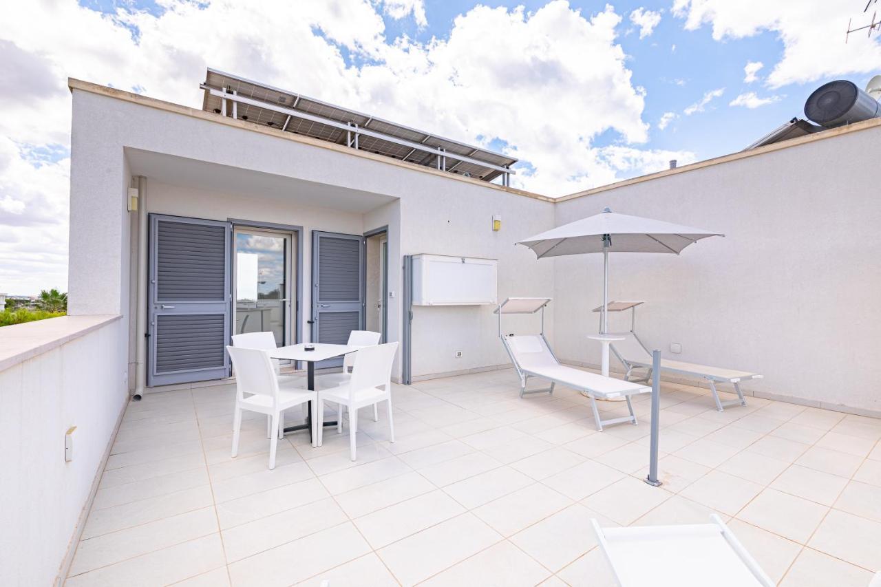 Peninsula Apartments Porto Cesareo Esterno foto